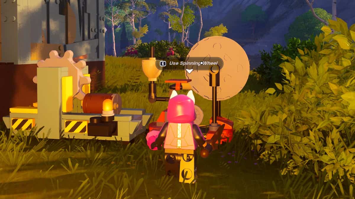 How To Build a Spinning Wheel in Lego Fortnite