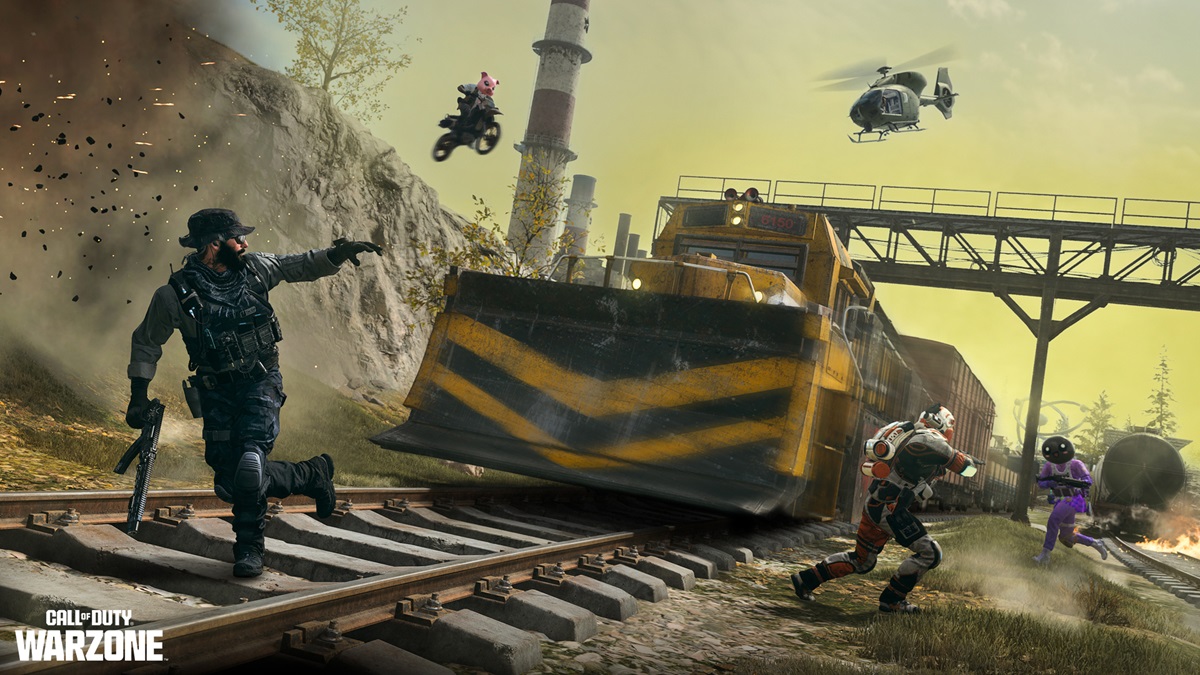 A player sprints from a train as opponents fight each other in Modern Warfare 3.